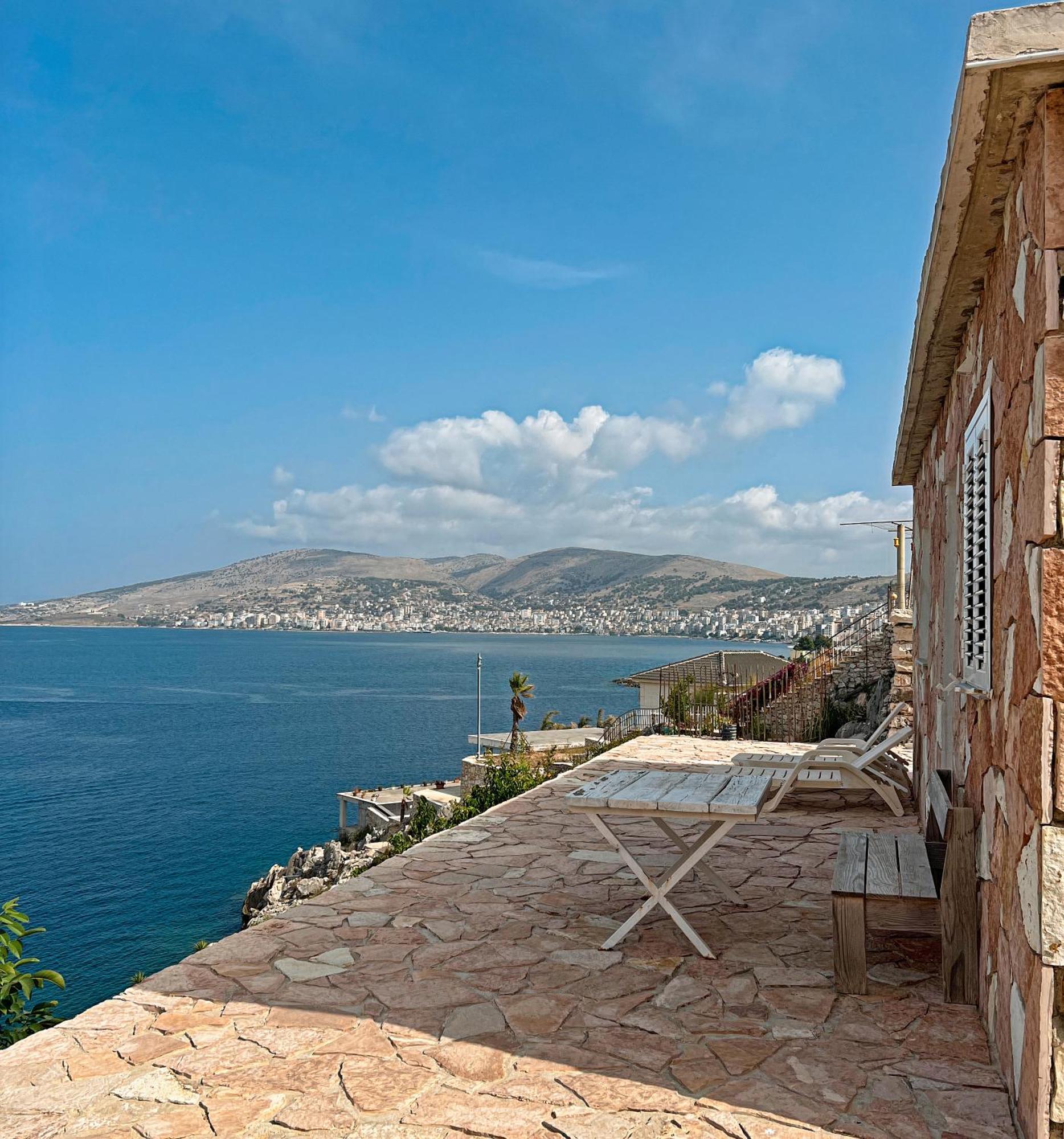 Prive Hill Saranda Villa Exterior photo