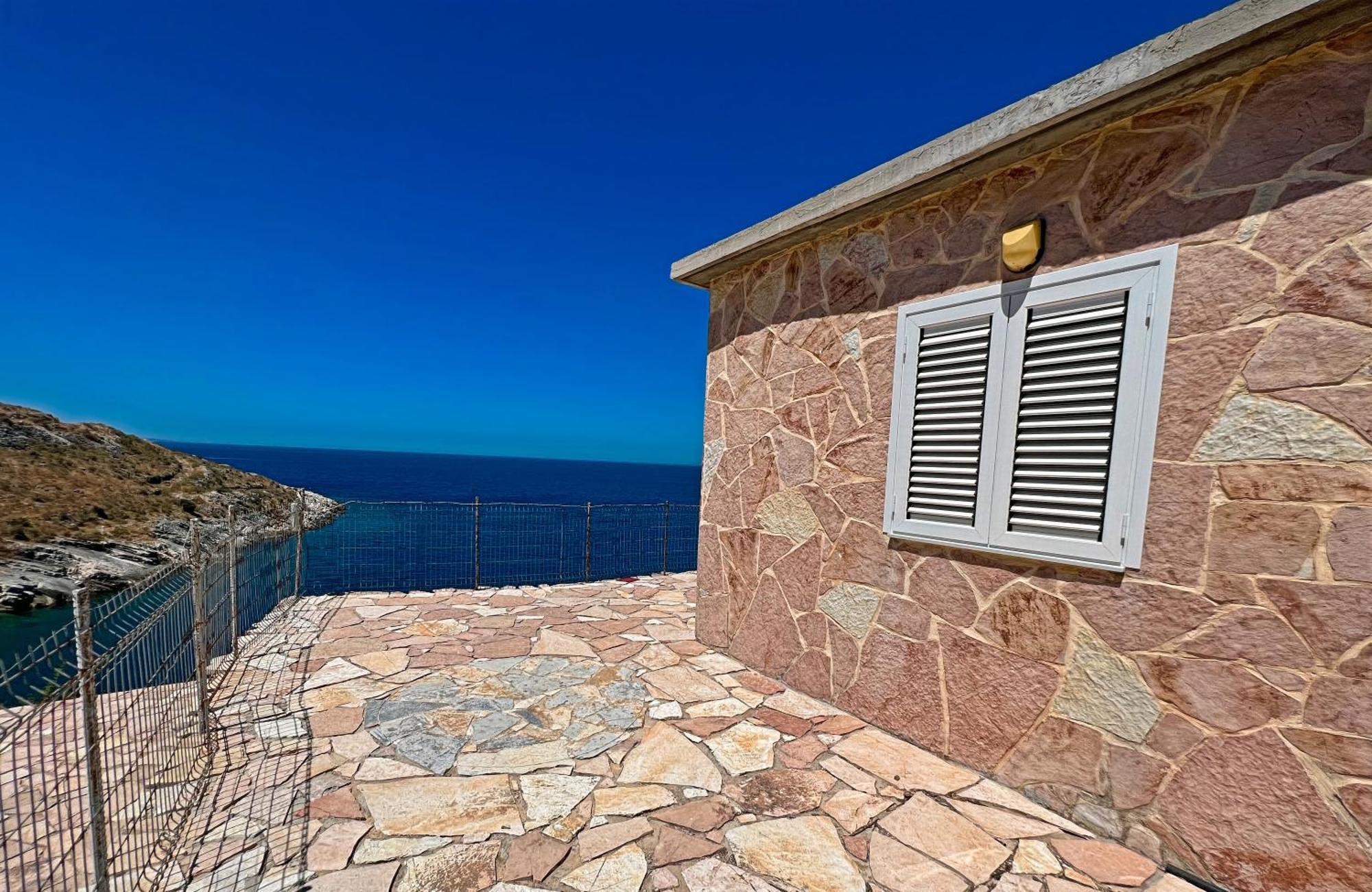 Prive Hill Saranda Villa Exterior photo