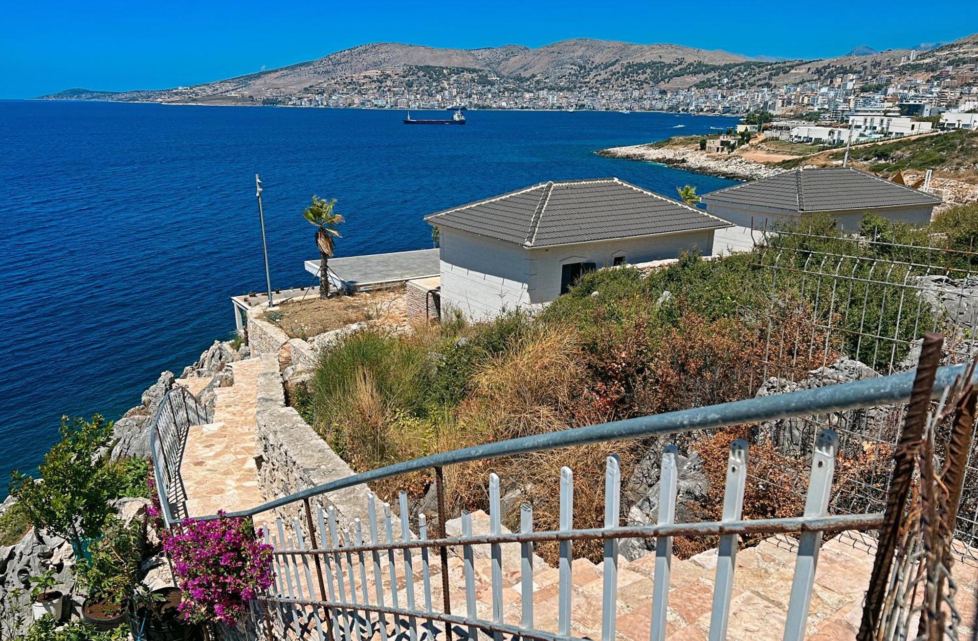 Prive Hill Saranda Villa Exterior photo