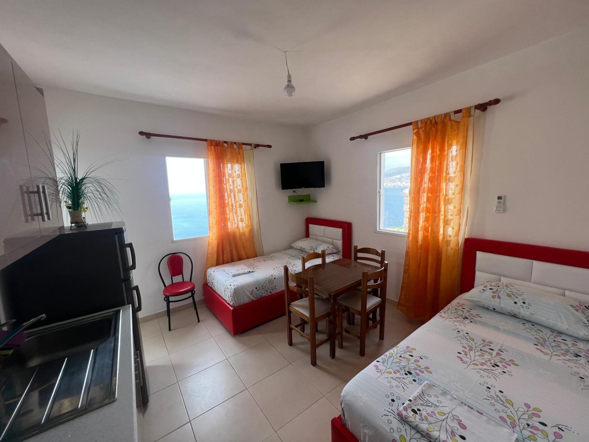Prive Hill Saranda Villa Exterior photo