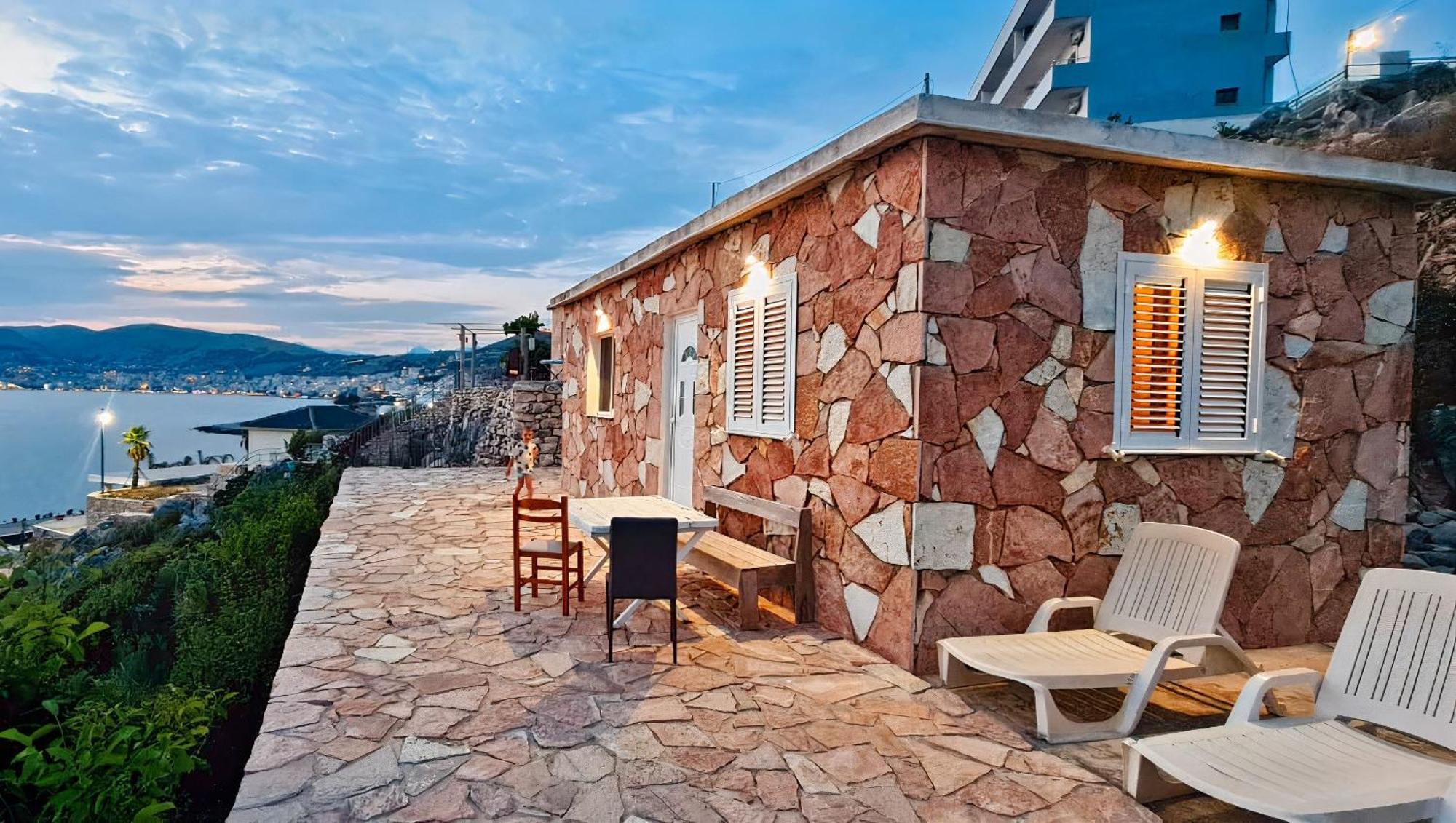 Prive Hill Saranda Villa Exterior photo